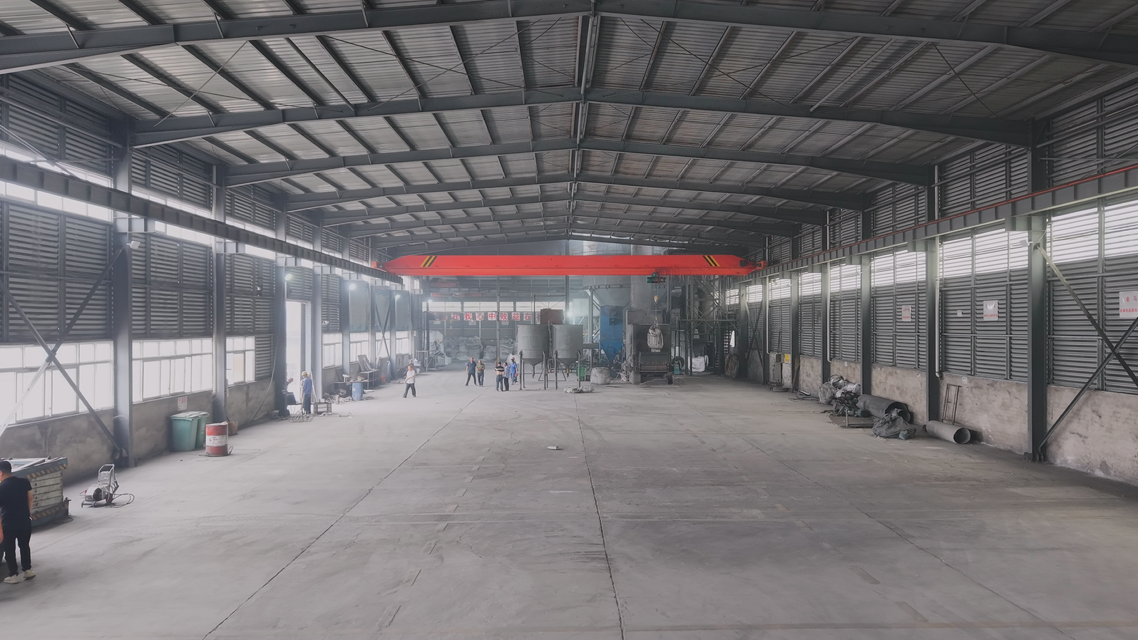 厂房内景